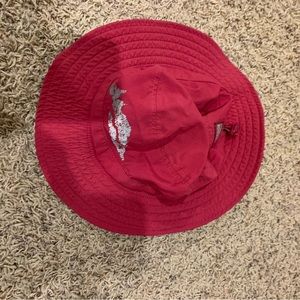 Fair used condition kid’s sun hat outdoor research